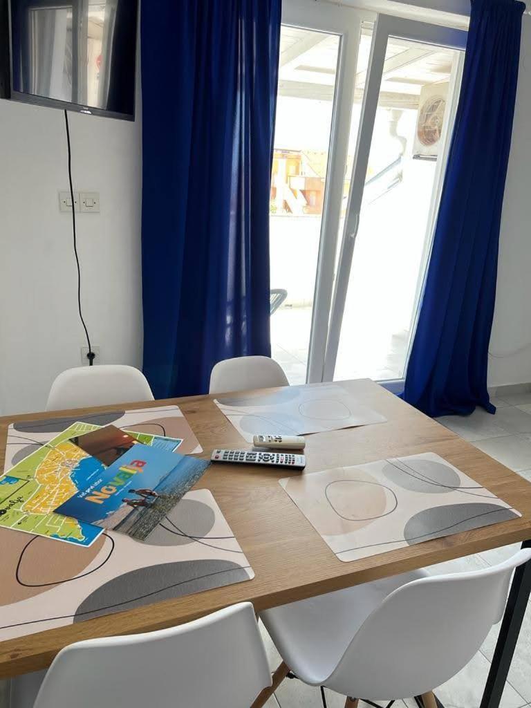 Apartmani Yin&Yang Novalja Bagian luar foto
