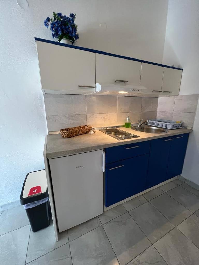 Apartmani Yin&Yang Novalja Bagian luar foto